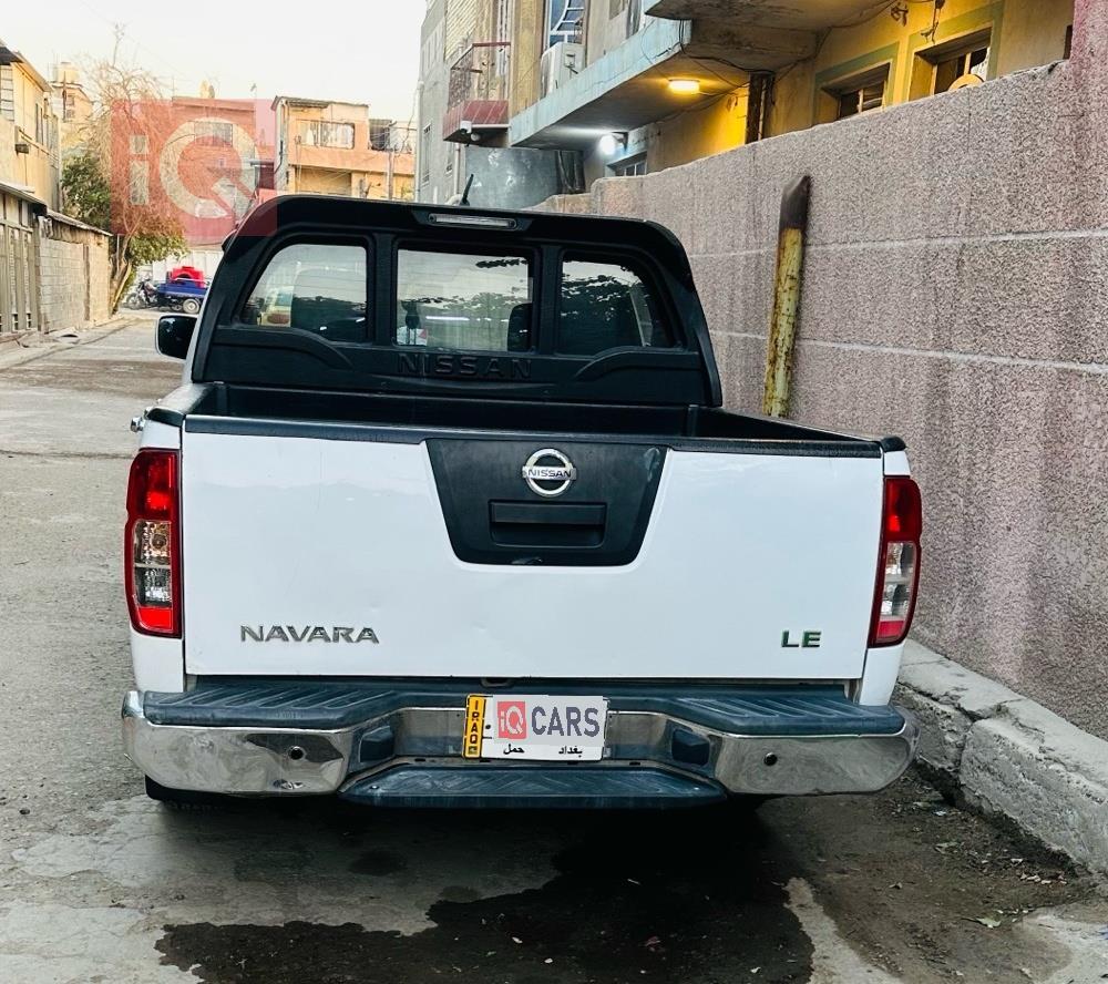 نيسان نافارا